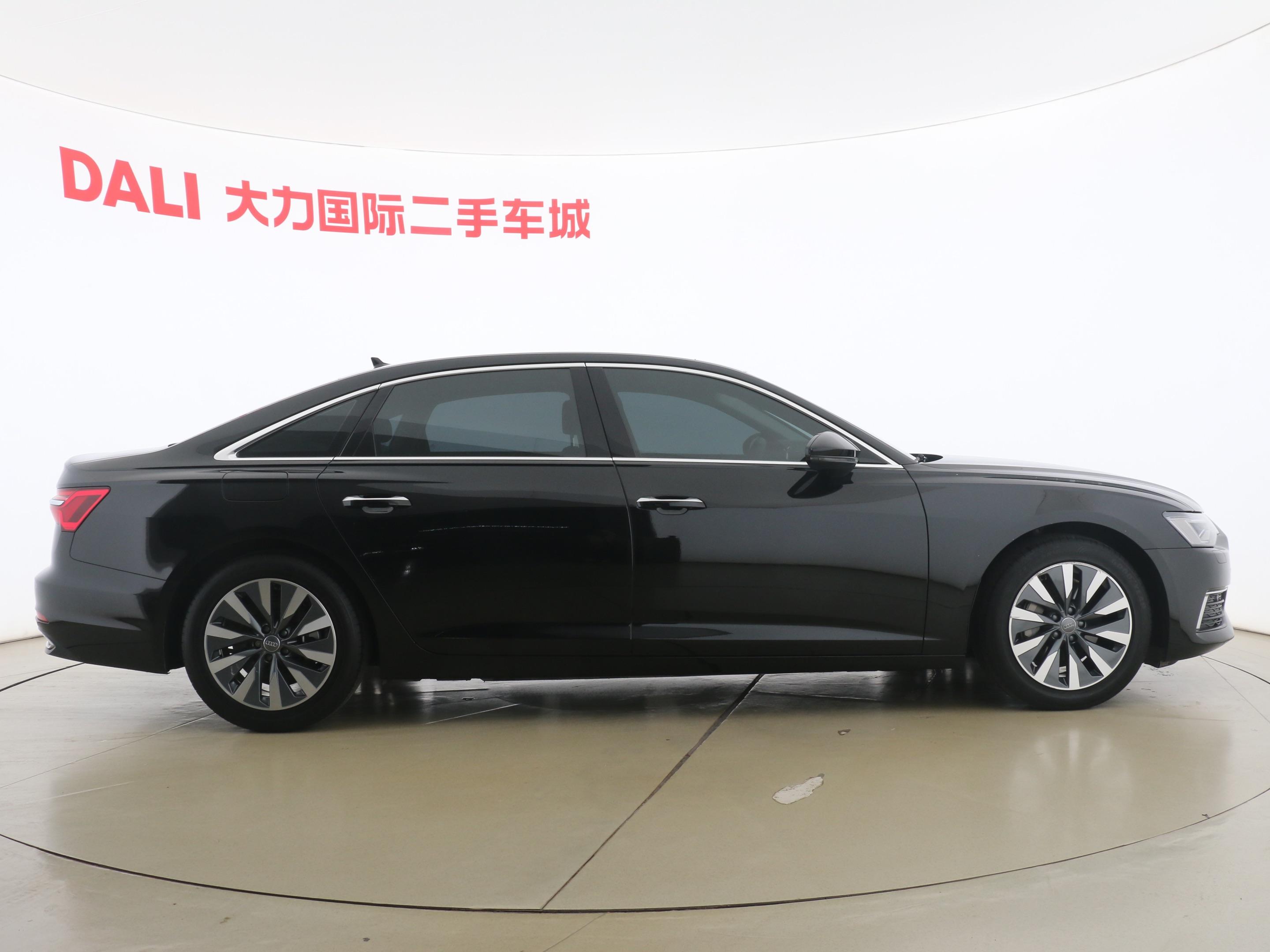 Audi A6 2021 thumb 6