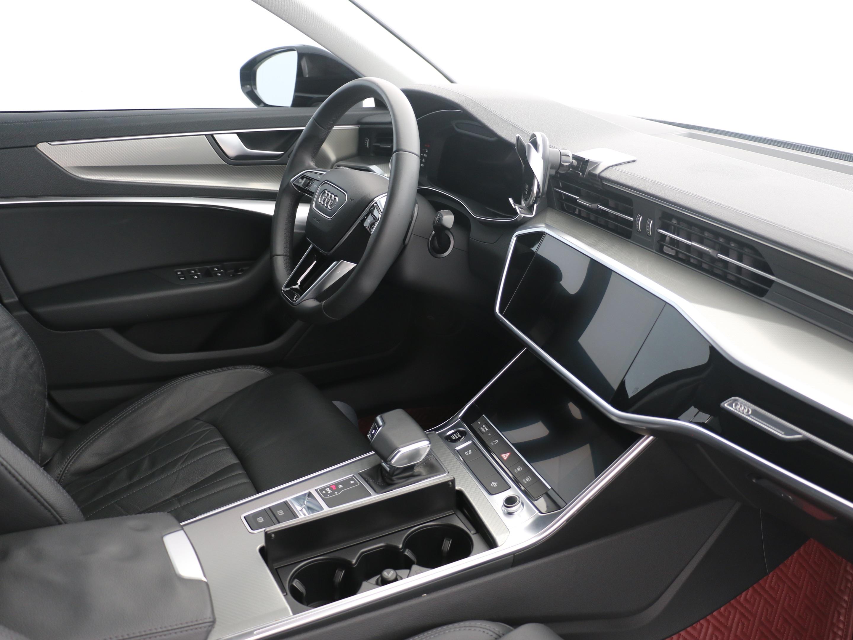 Audi A6 2021 thumb 8