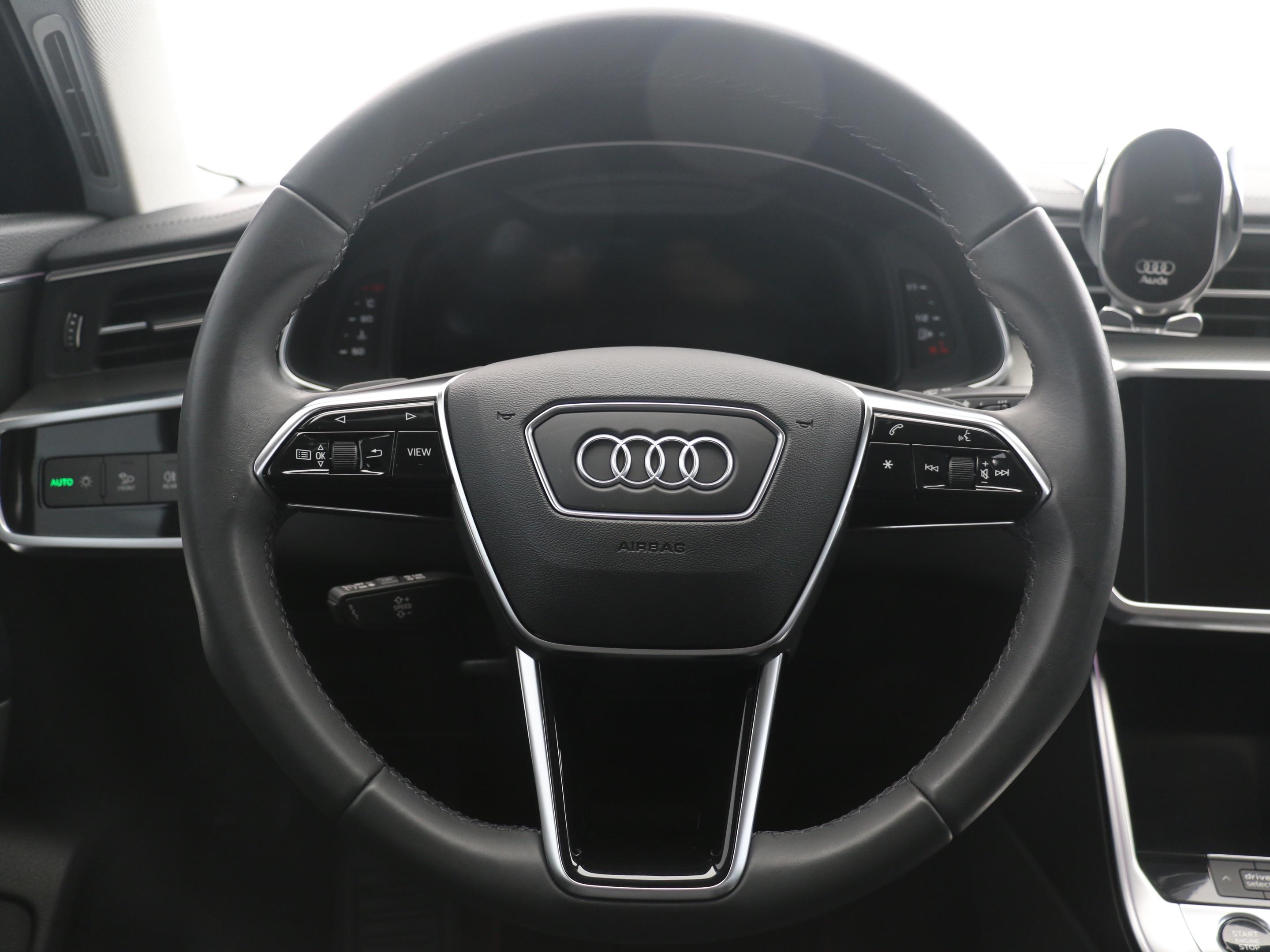 Audi A6 2021 thumb 11