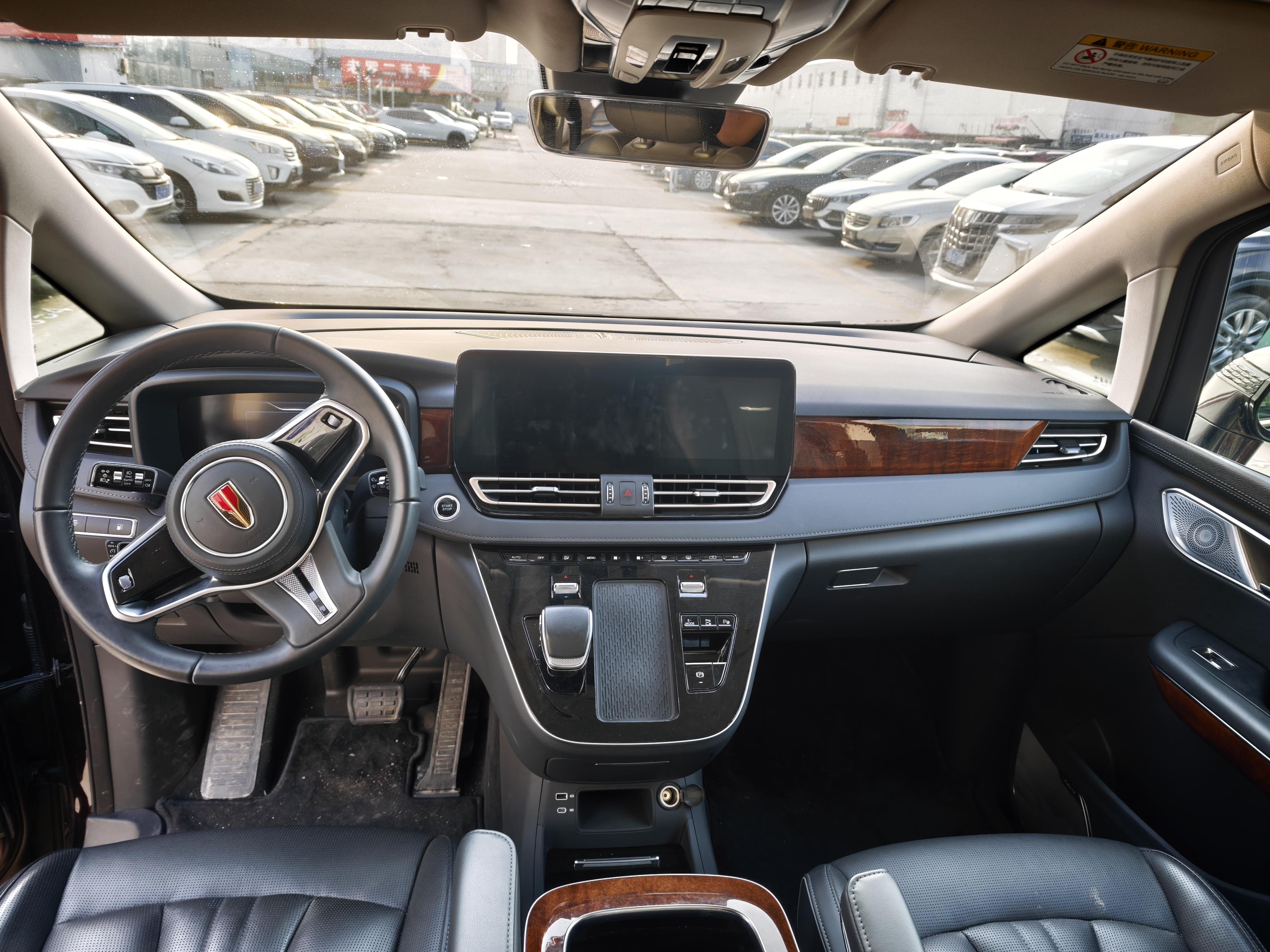 Hongqi HQ9 PHEV 2024 thumb 8