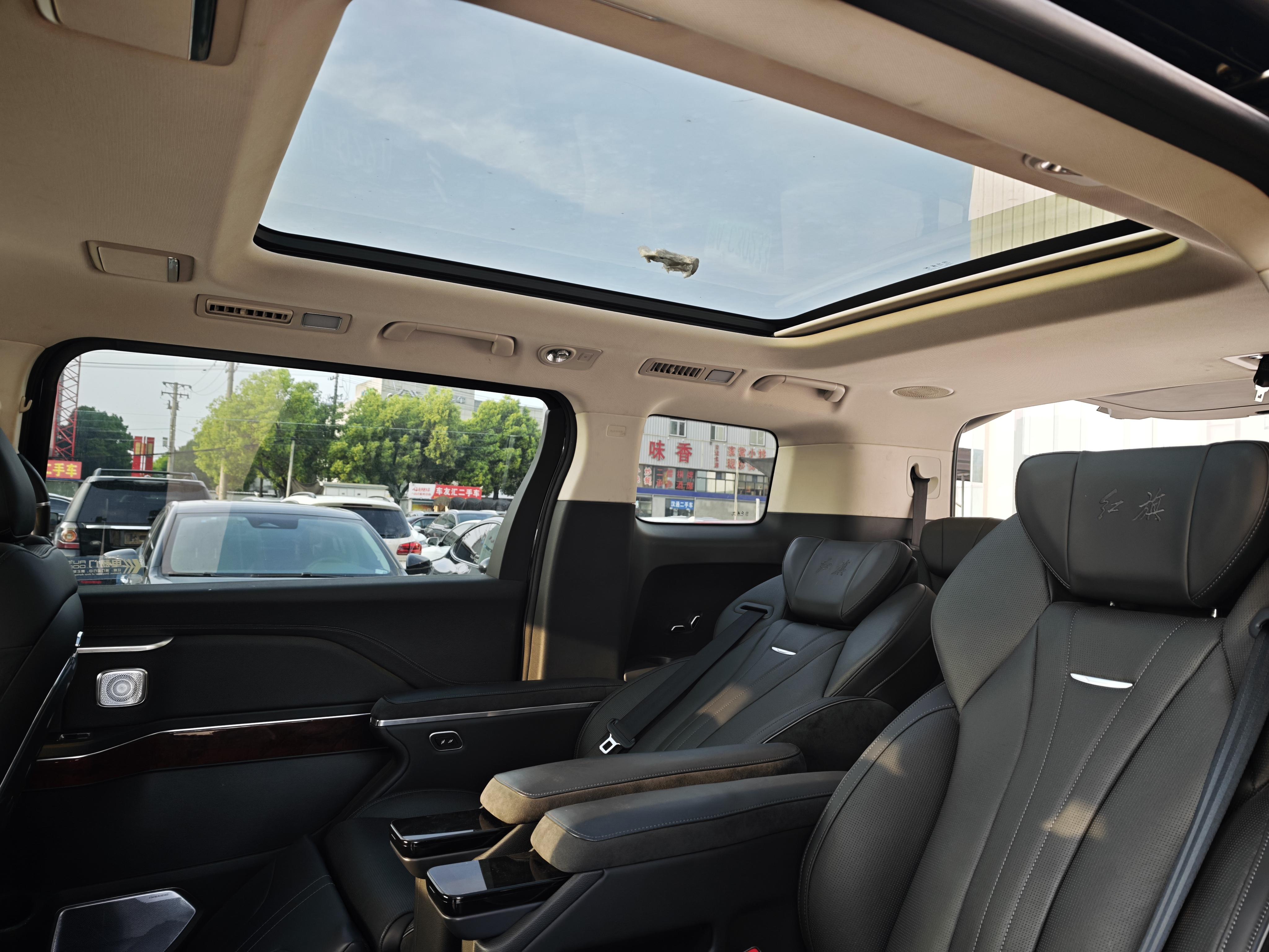 Hongqi HQ9 PHEV 2024 thumb 12