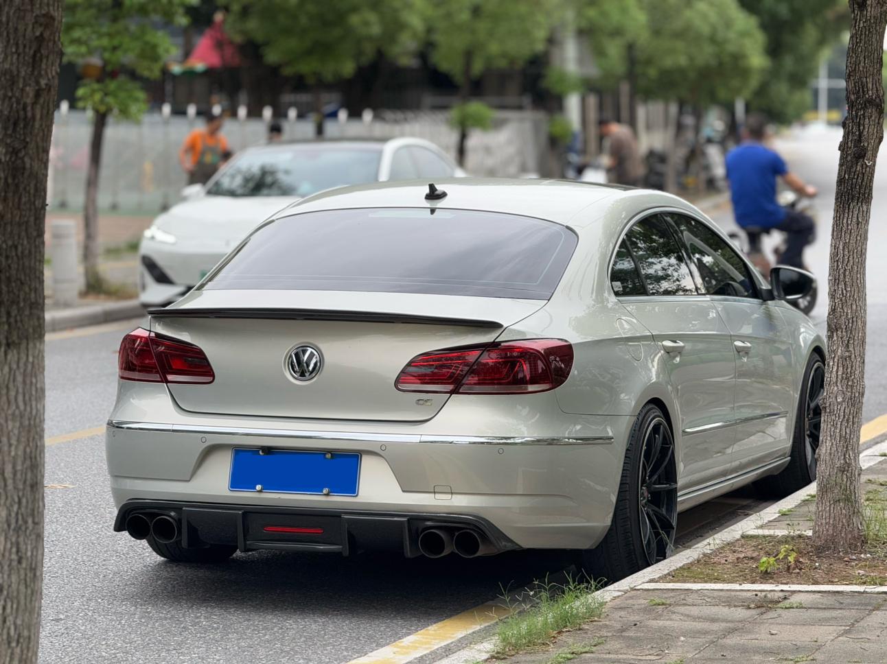 Volkswagen Arteon 2018 thumb 3