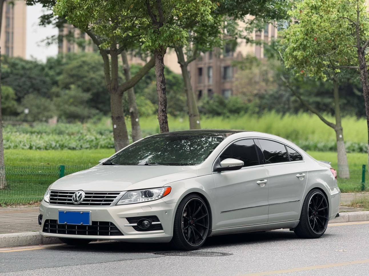 Volkswagen Arteon 2018 thumb 11