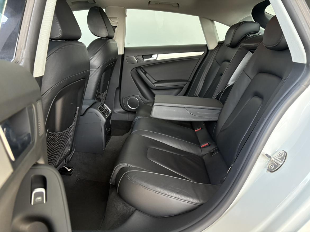 Audi A5 2014 thumb 12