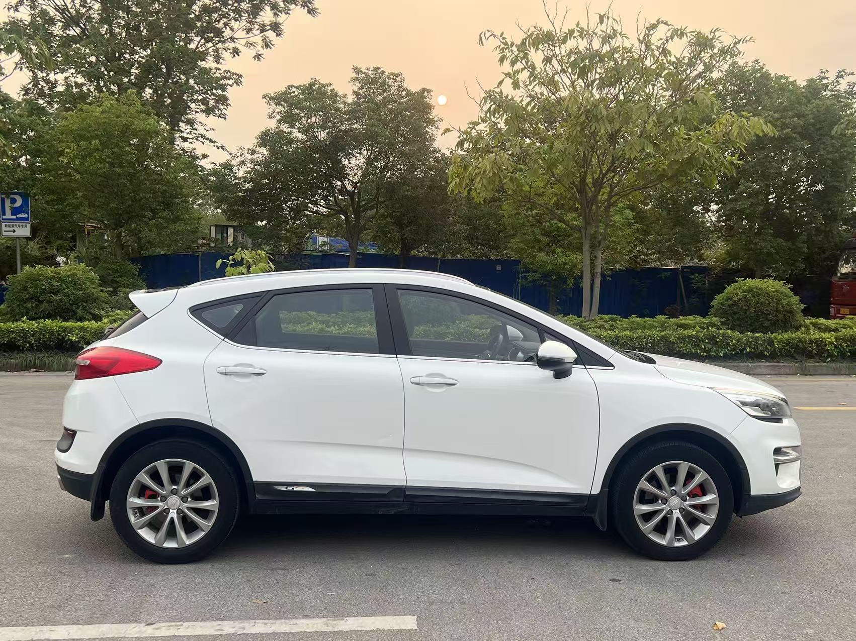 Geely GS 2018 thumb 6