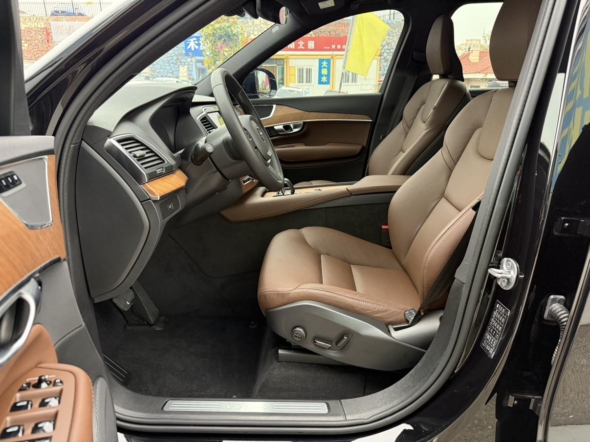 Volvo XC90 2024 thumb 7