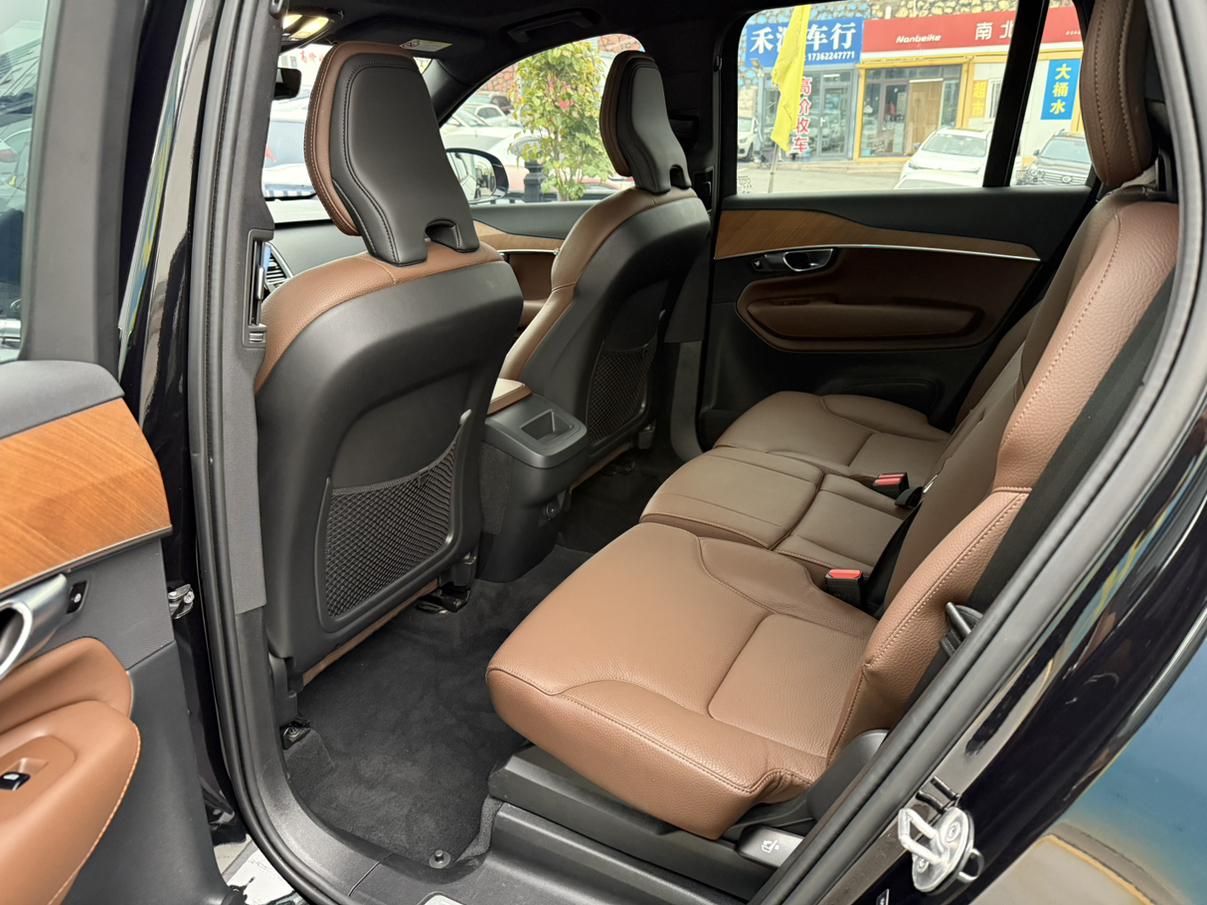 Volvo XC90 2024 thumb 10