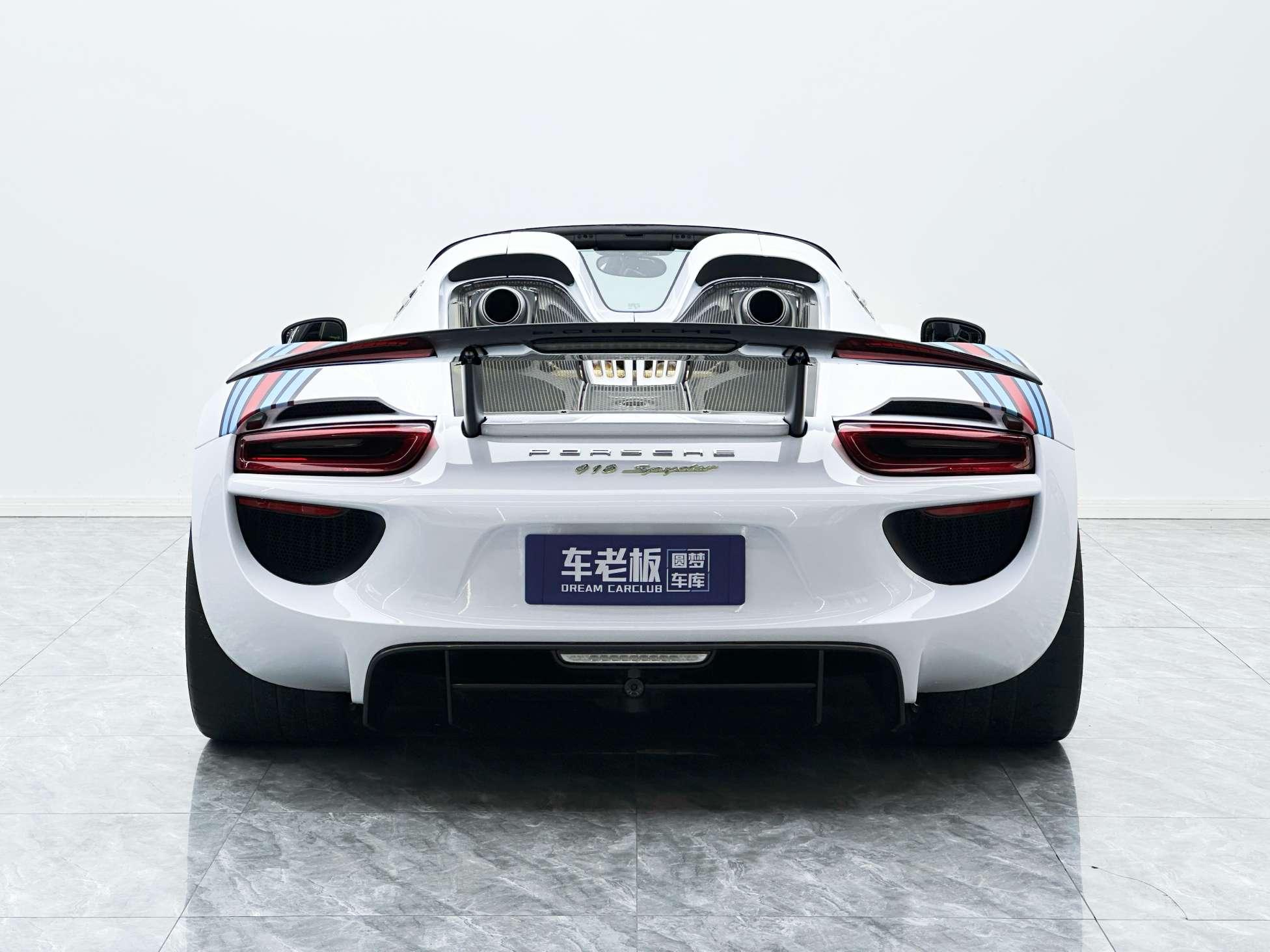 Porsche 918 Spyder 2014 thumb 3