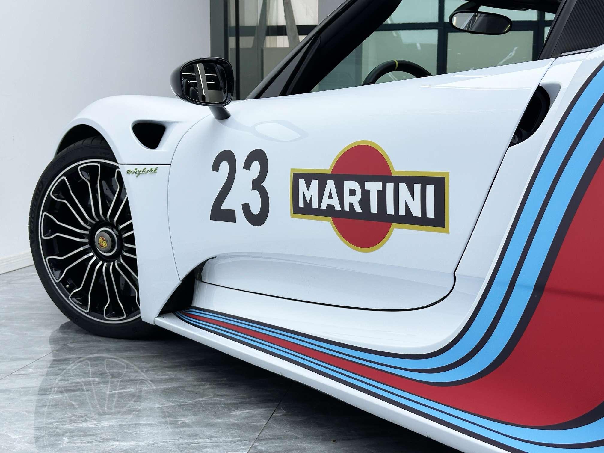 Porsche 918 Spyder 2014 thumb 6