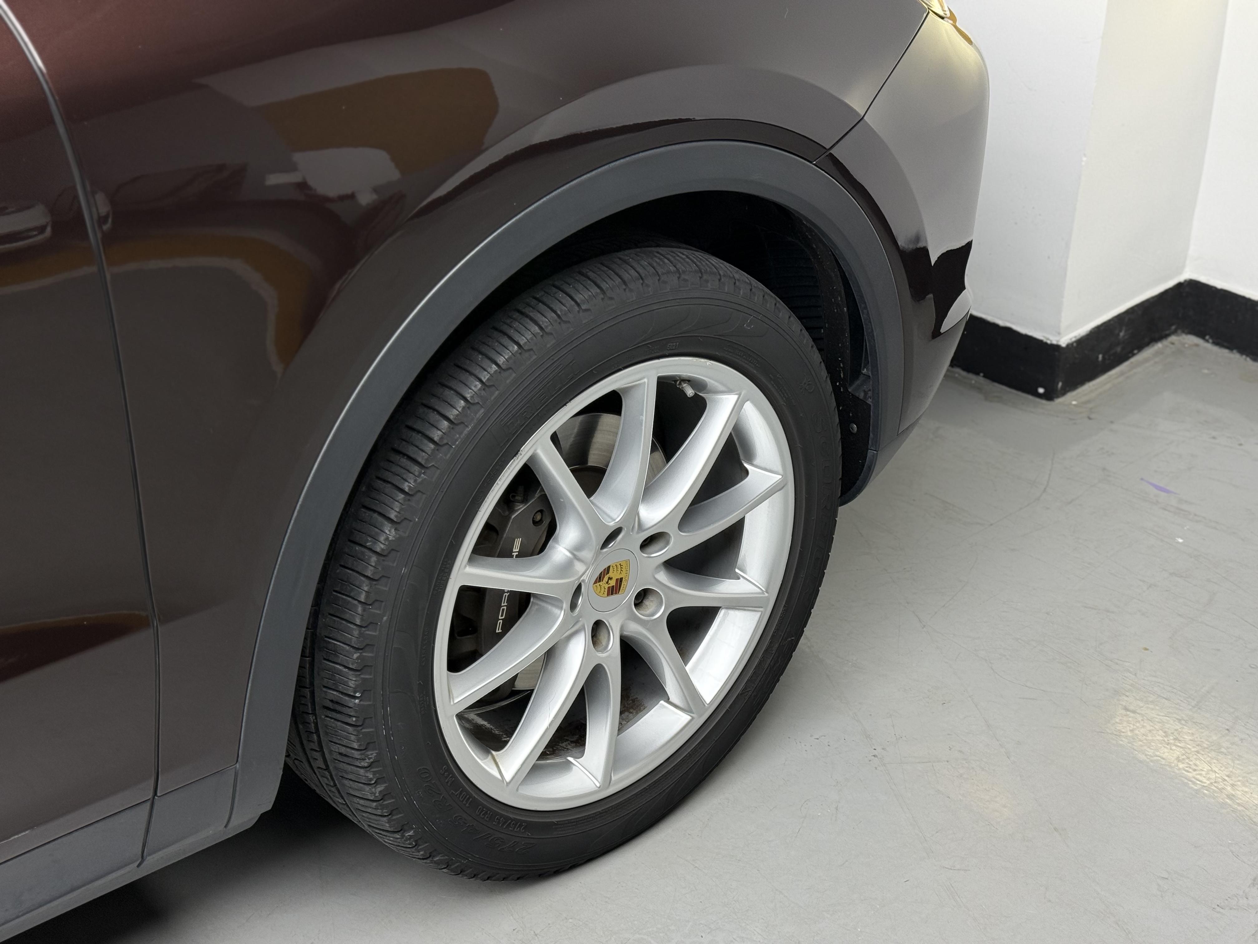 Porsche Cayenne 2018 thumb 4