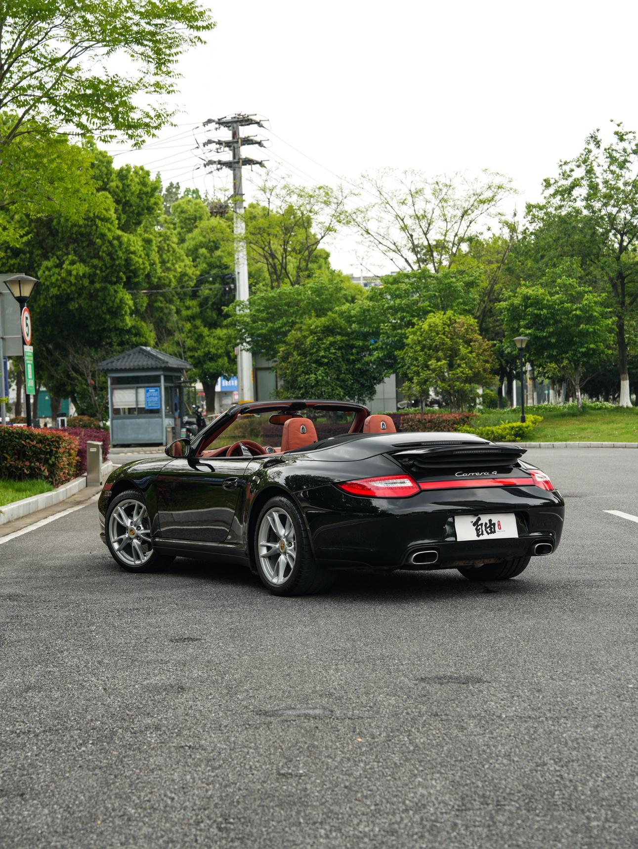 Porsche 911 2008 thumb 5