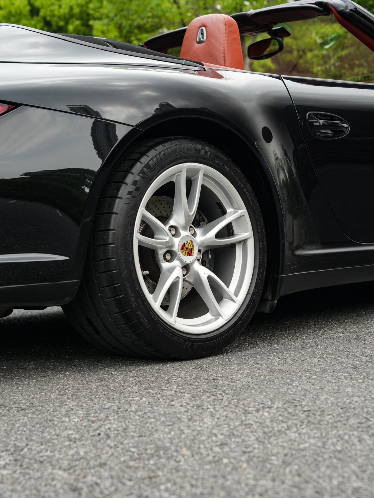 Porsche 911 2008 thumb 7