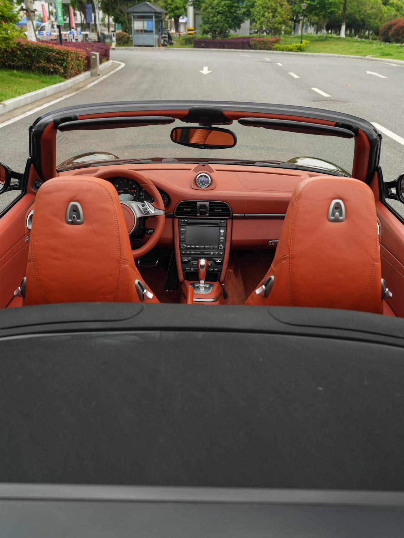 Porsche 911 2008 thumb 9