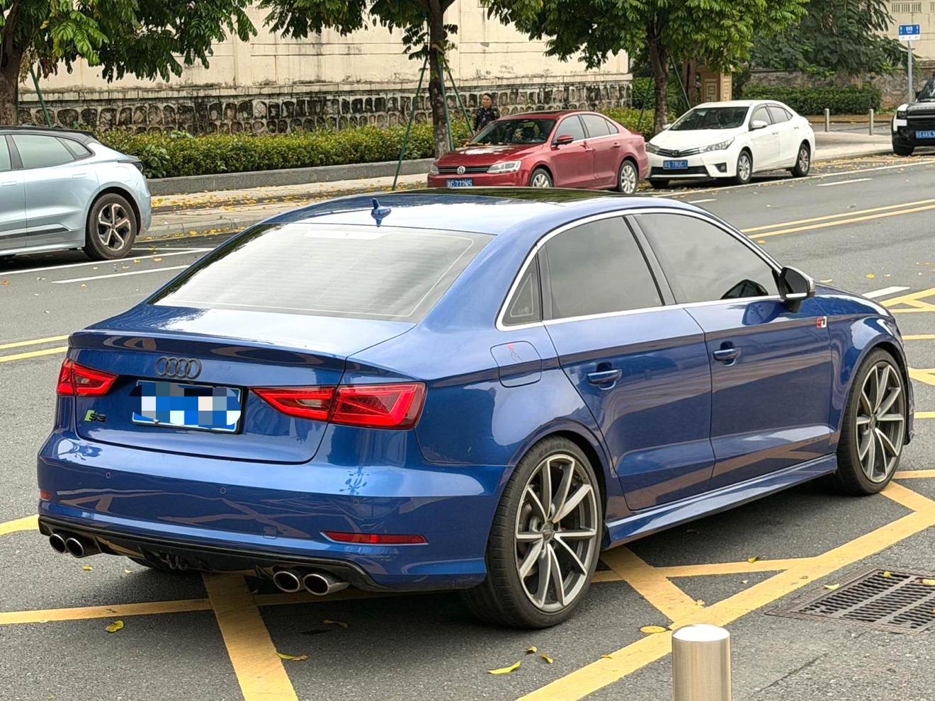 Audi S3 2015 thumb 3