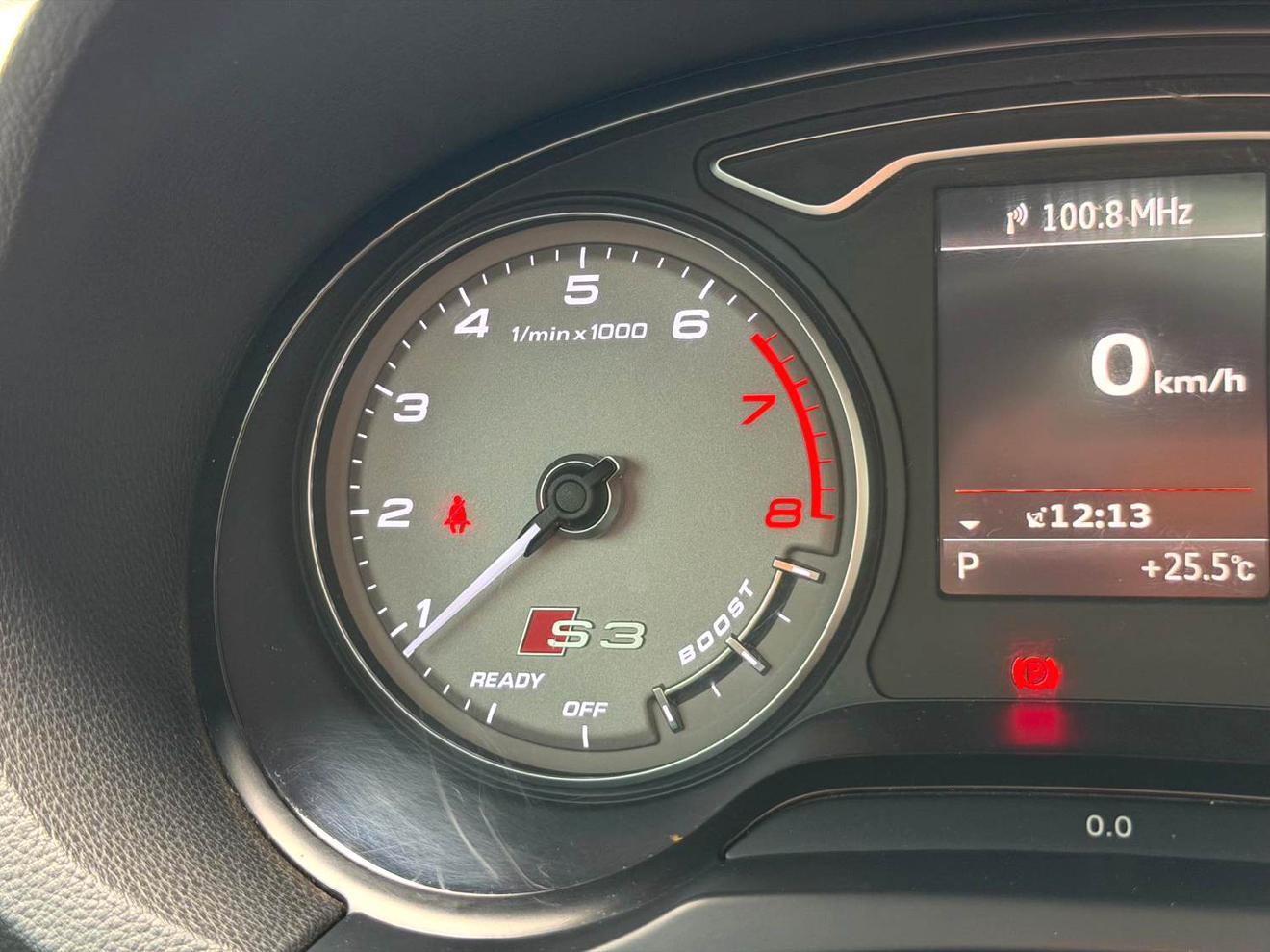 Audi S3 2015 thumb 6