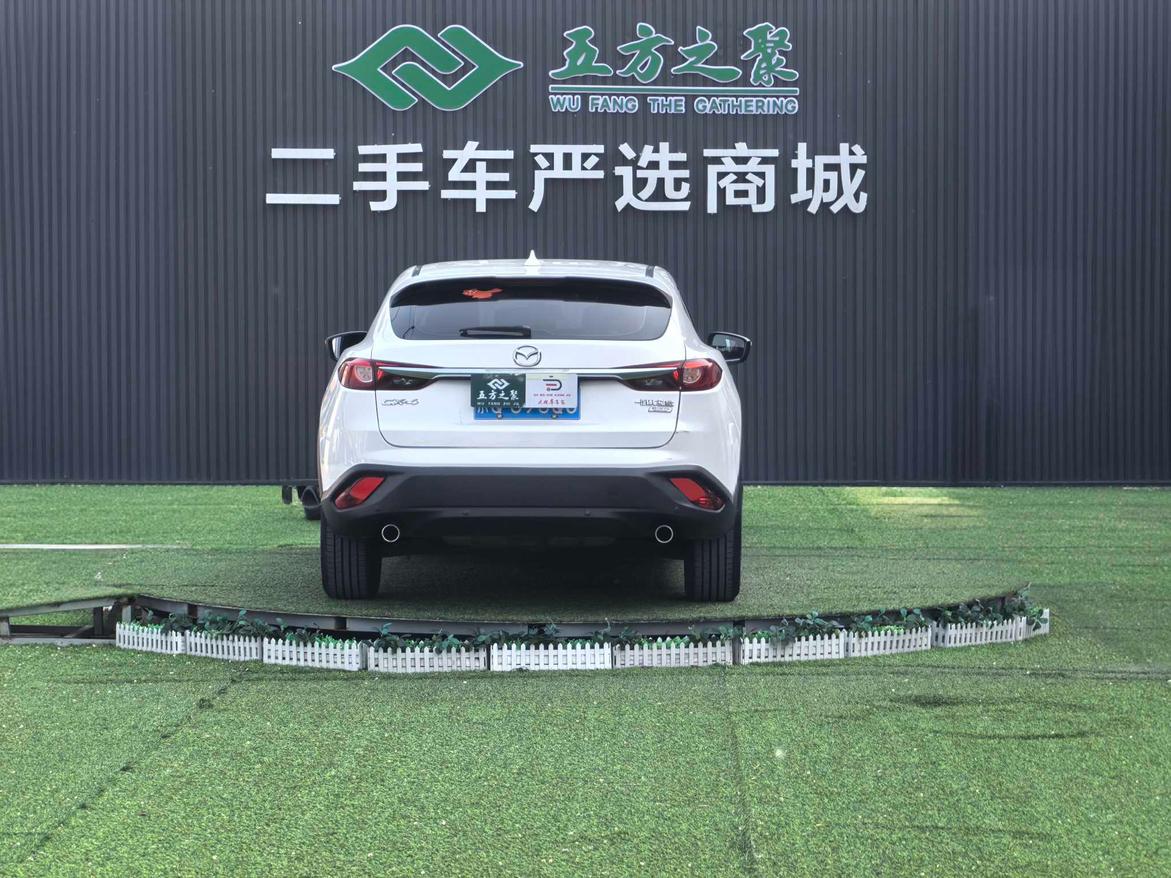 Mazda CX-4 2016 thumb 4