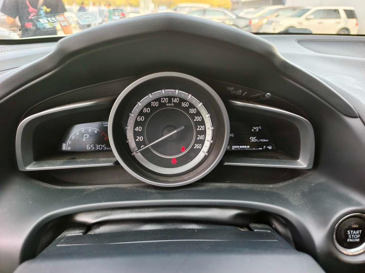 Mazda CX-4 2016 thumb 11