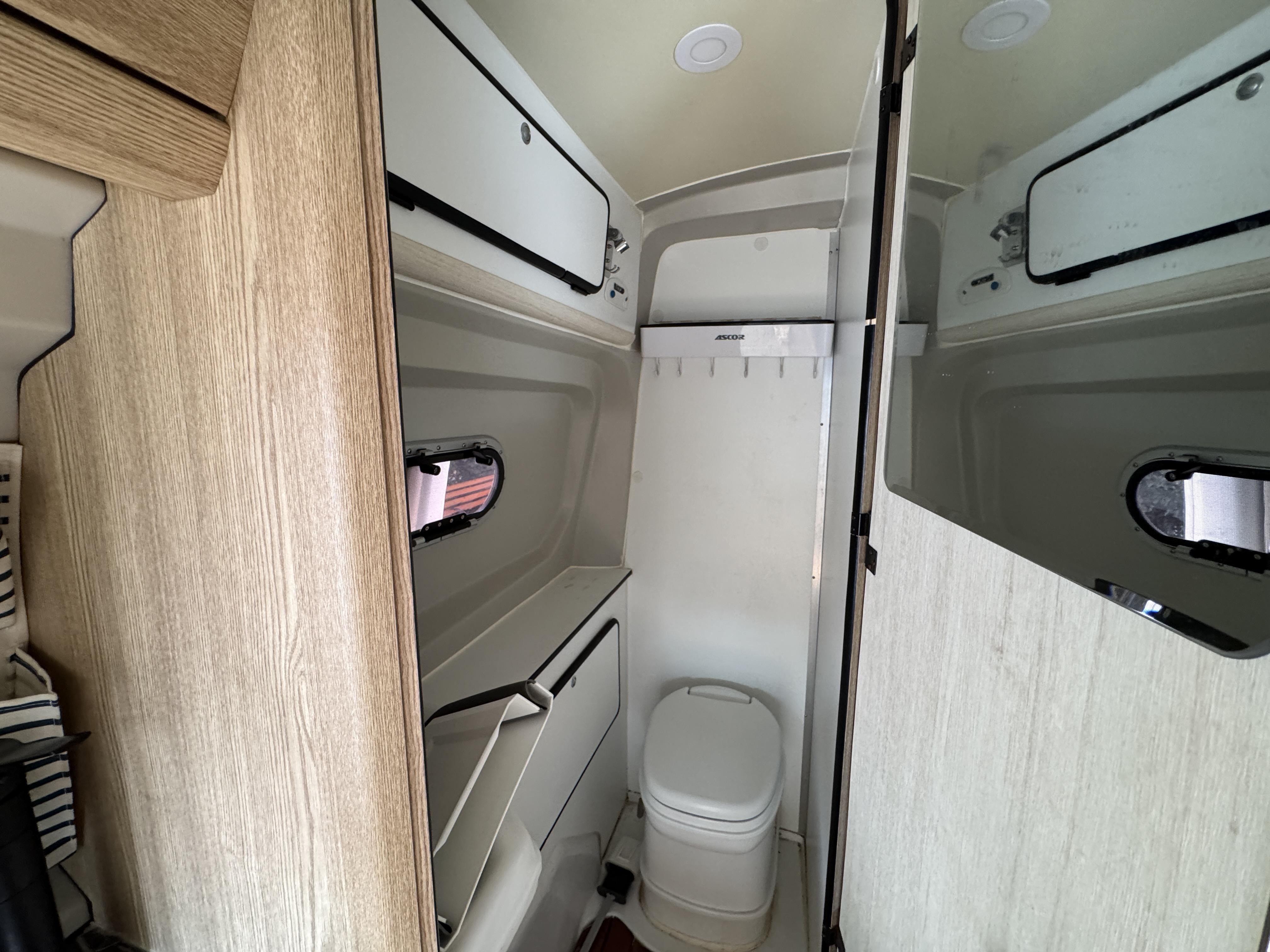 Ford Transit 2020 thumb 7