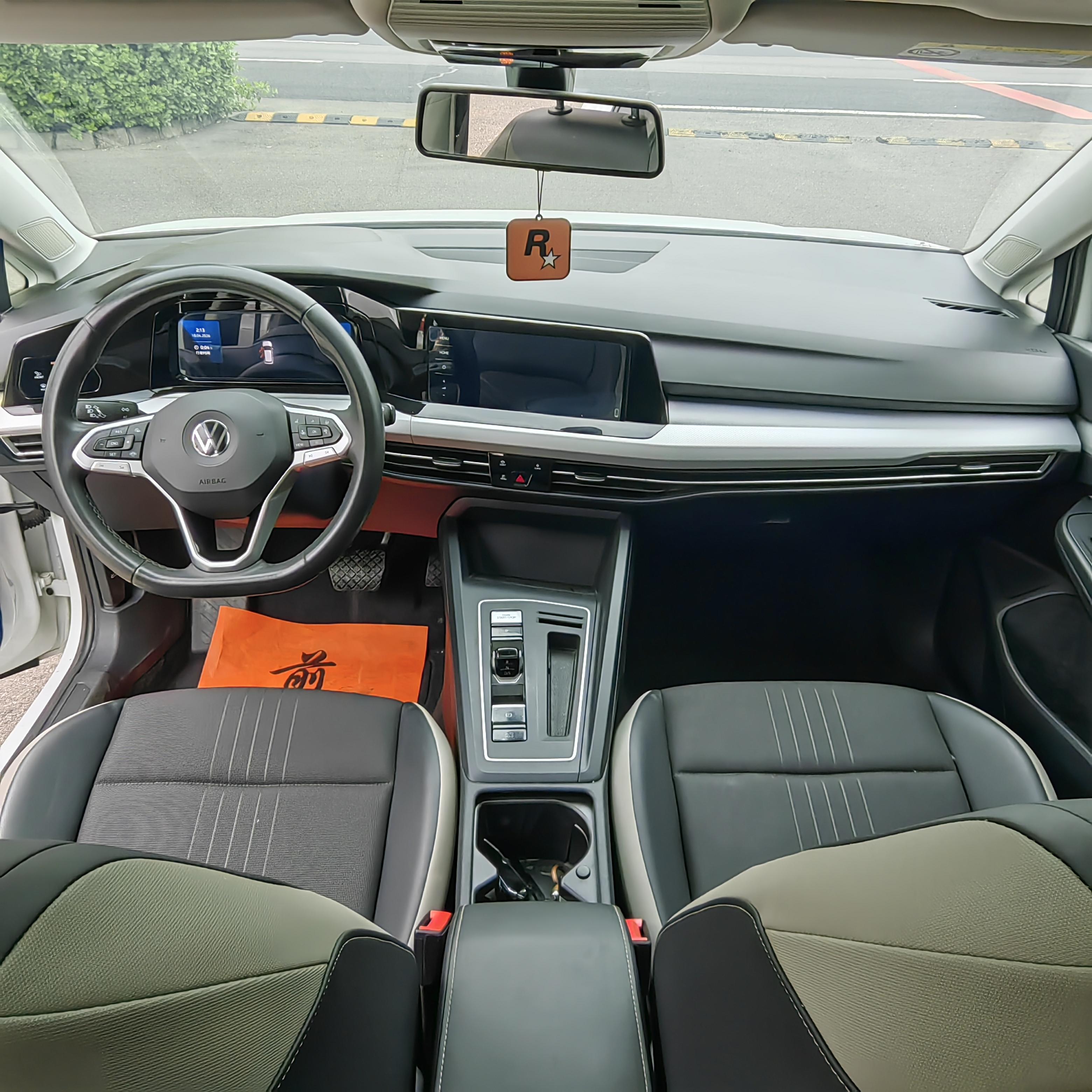 Volkswagen Golf Sportsvan 2023 thumb 11