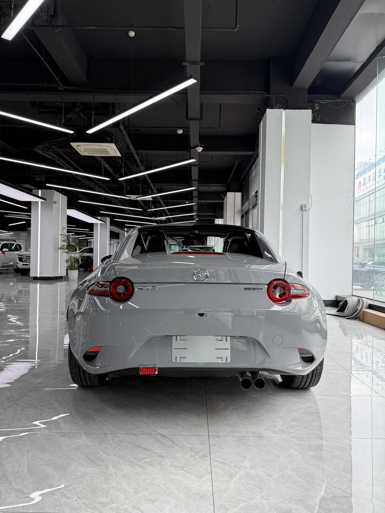 Mazda MX-5 2025 thumb 3