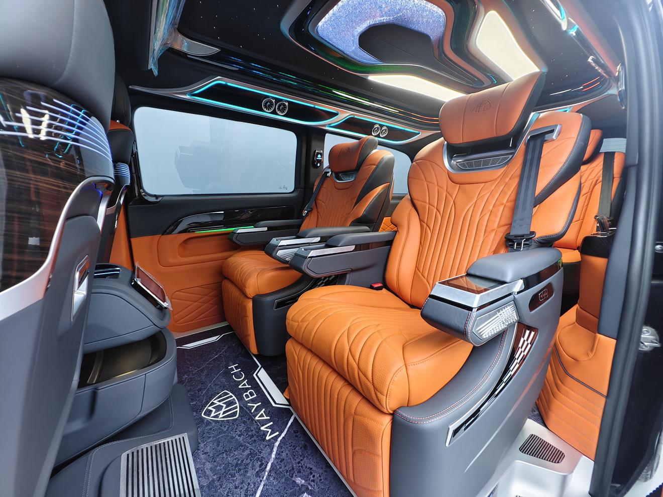Mercedes-Benz Wei Ting 2018 thumb 2