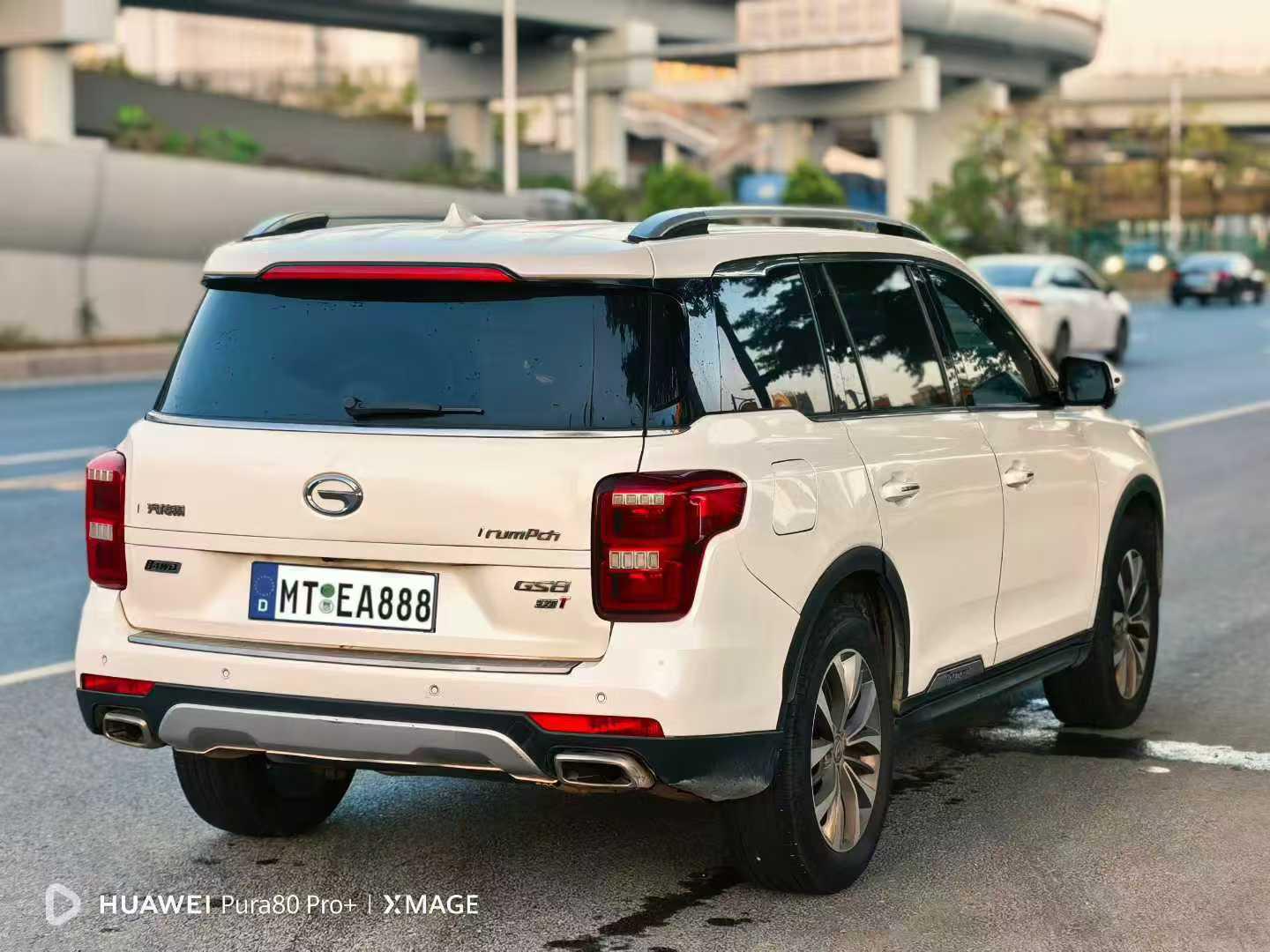 GAC GS8 2017 thumb 4