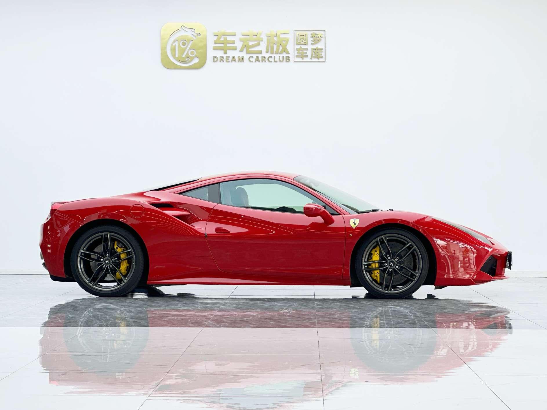 Ferrari 488 2015 thumb 5