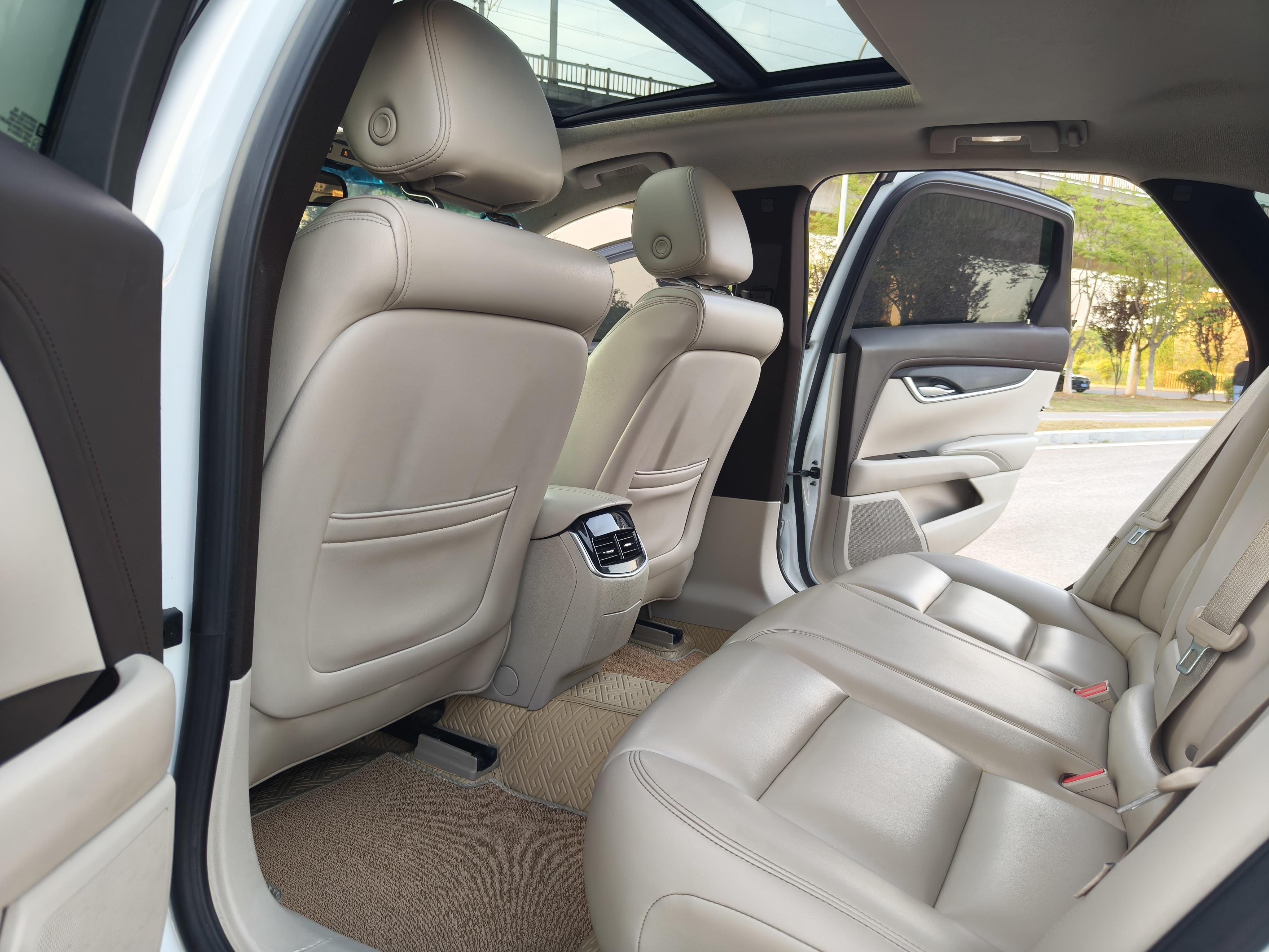 Cadillac XTS 2017 thumb 12