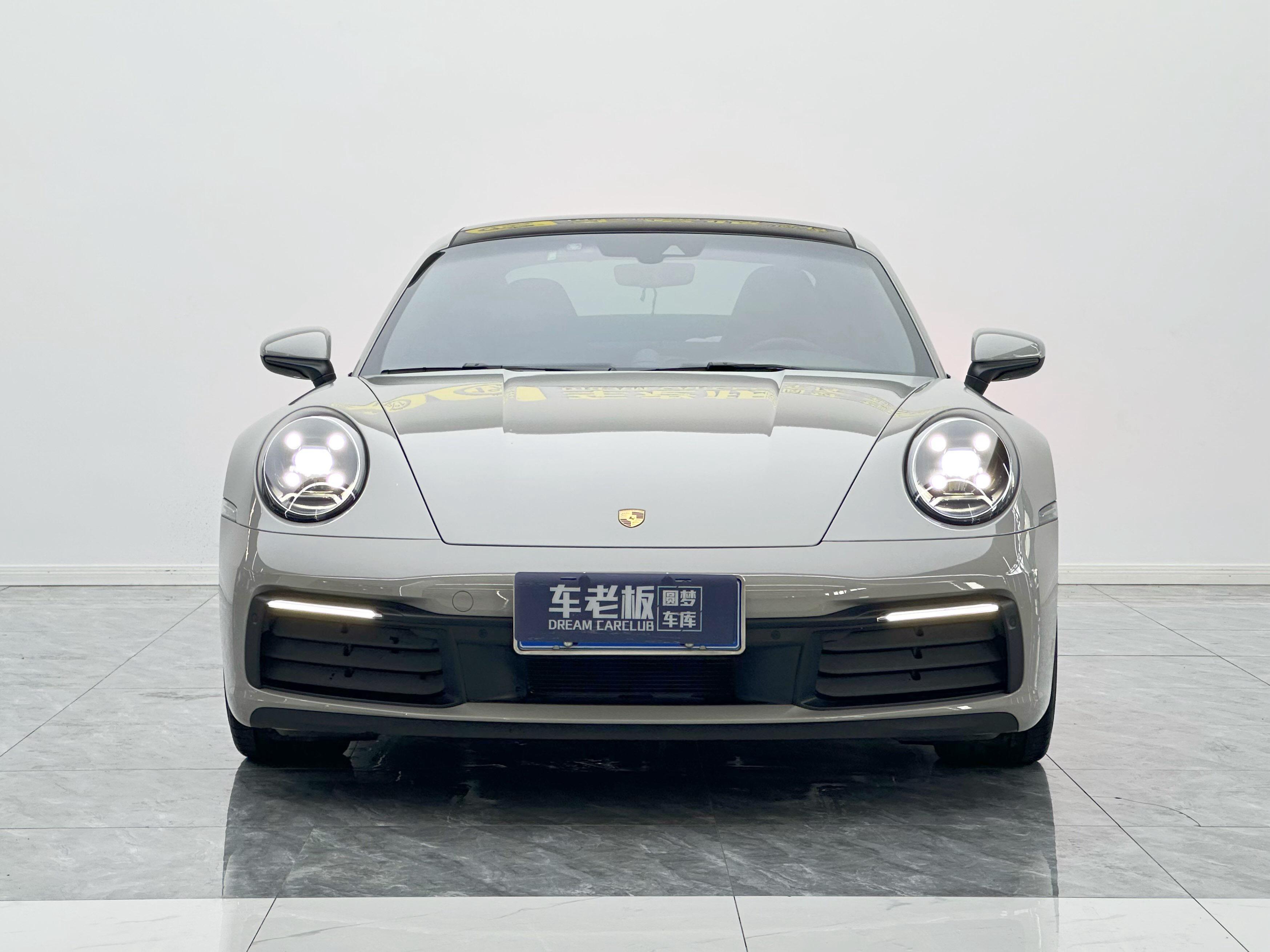 Porsche 911 2022 thumb 9