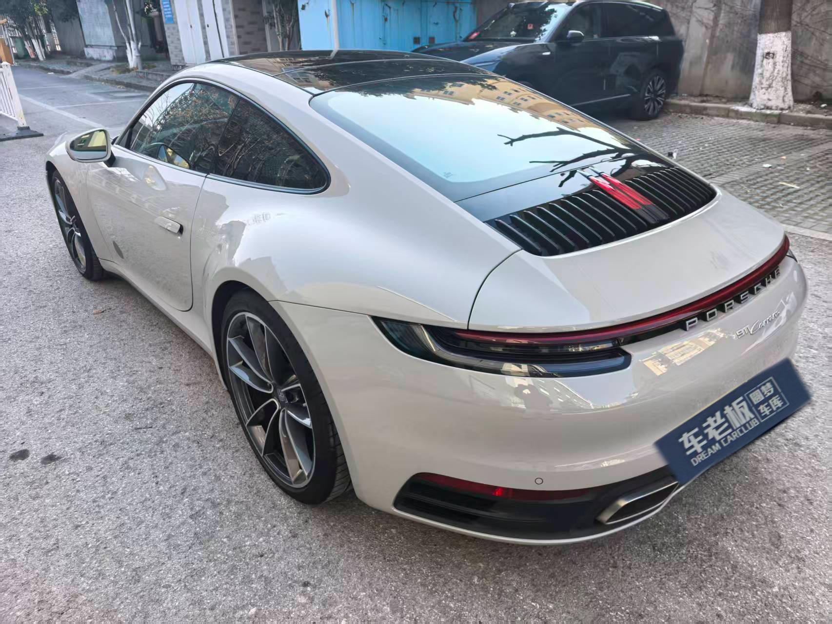 Porsche 911 2022 thumb 11