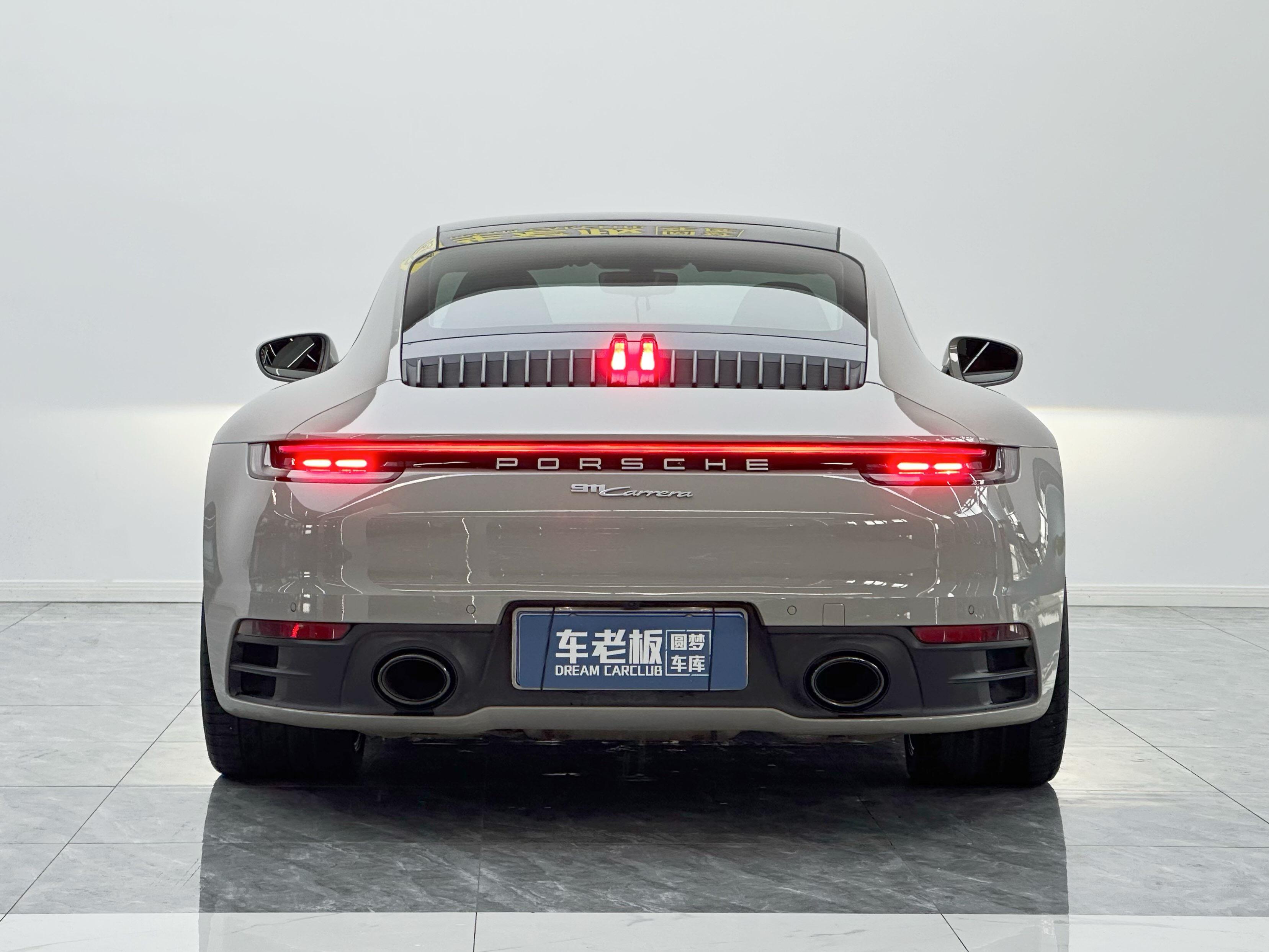 Porsche 911 2022 thumb 12
