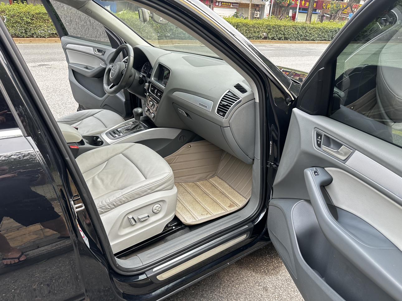 Audi Q5 2013 thumb 8