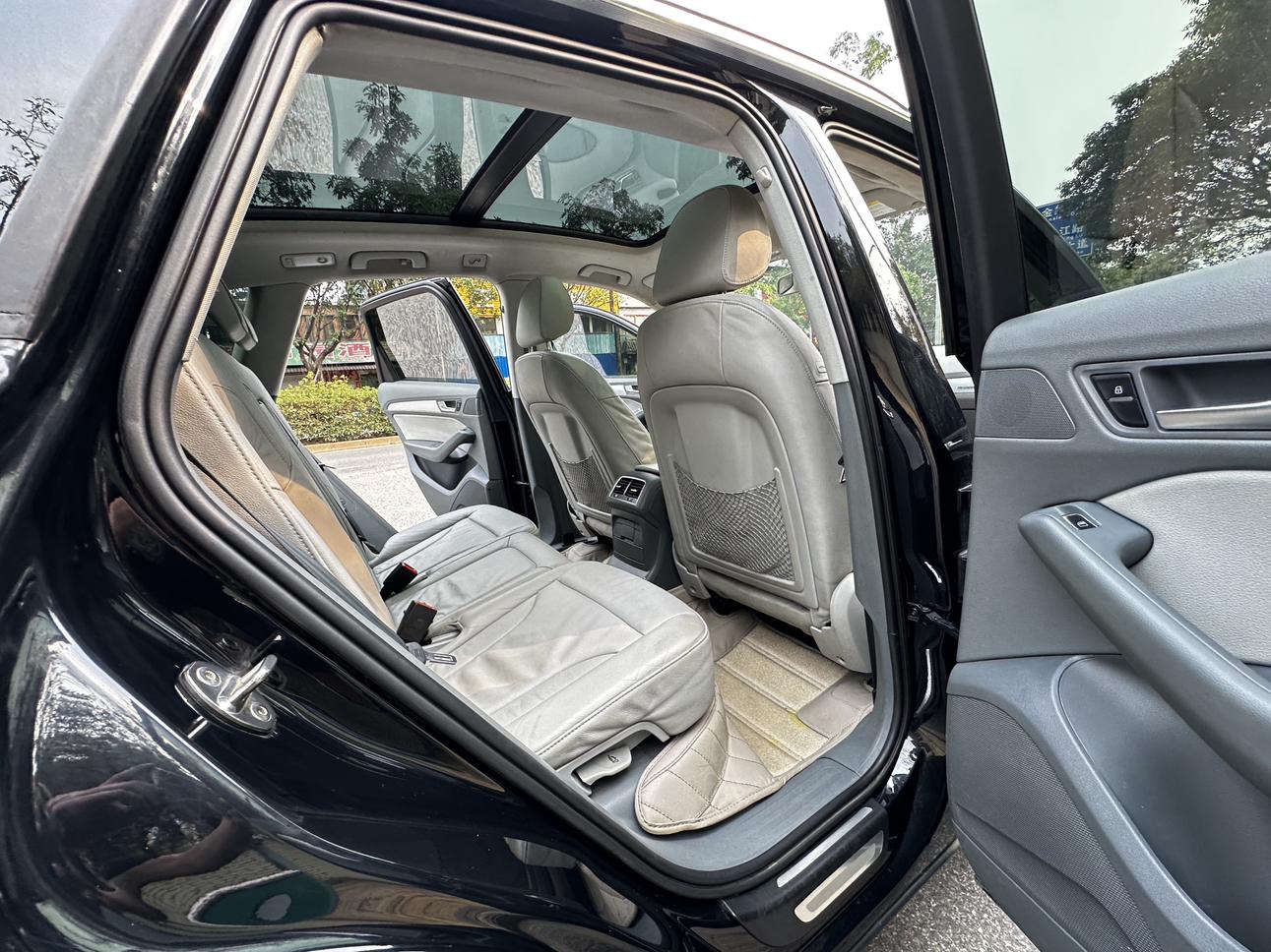Audi Q5 2013 thumb 10