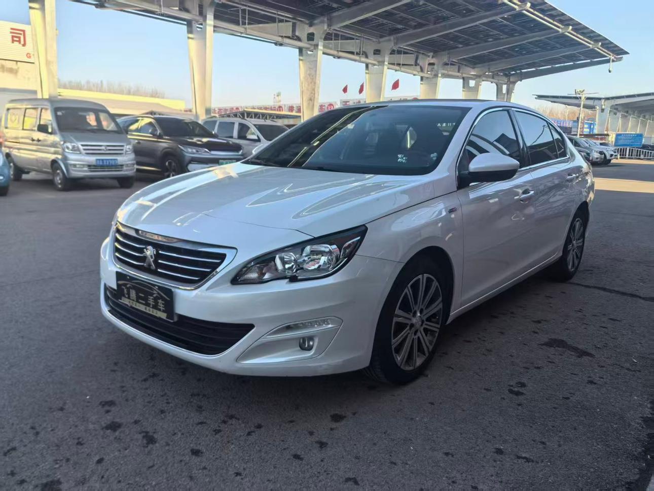 Peugeot 408 2018 thumb 8