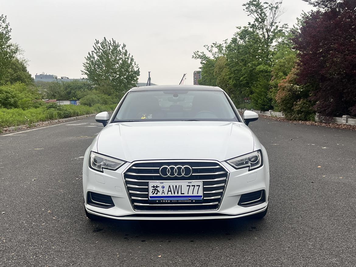 Audi A3 2020 thumb 9