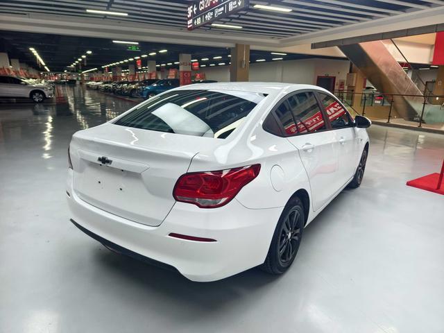 Chevrolet Cavalier 2019 thumb 5