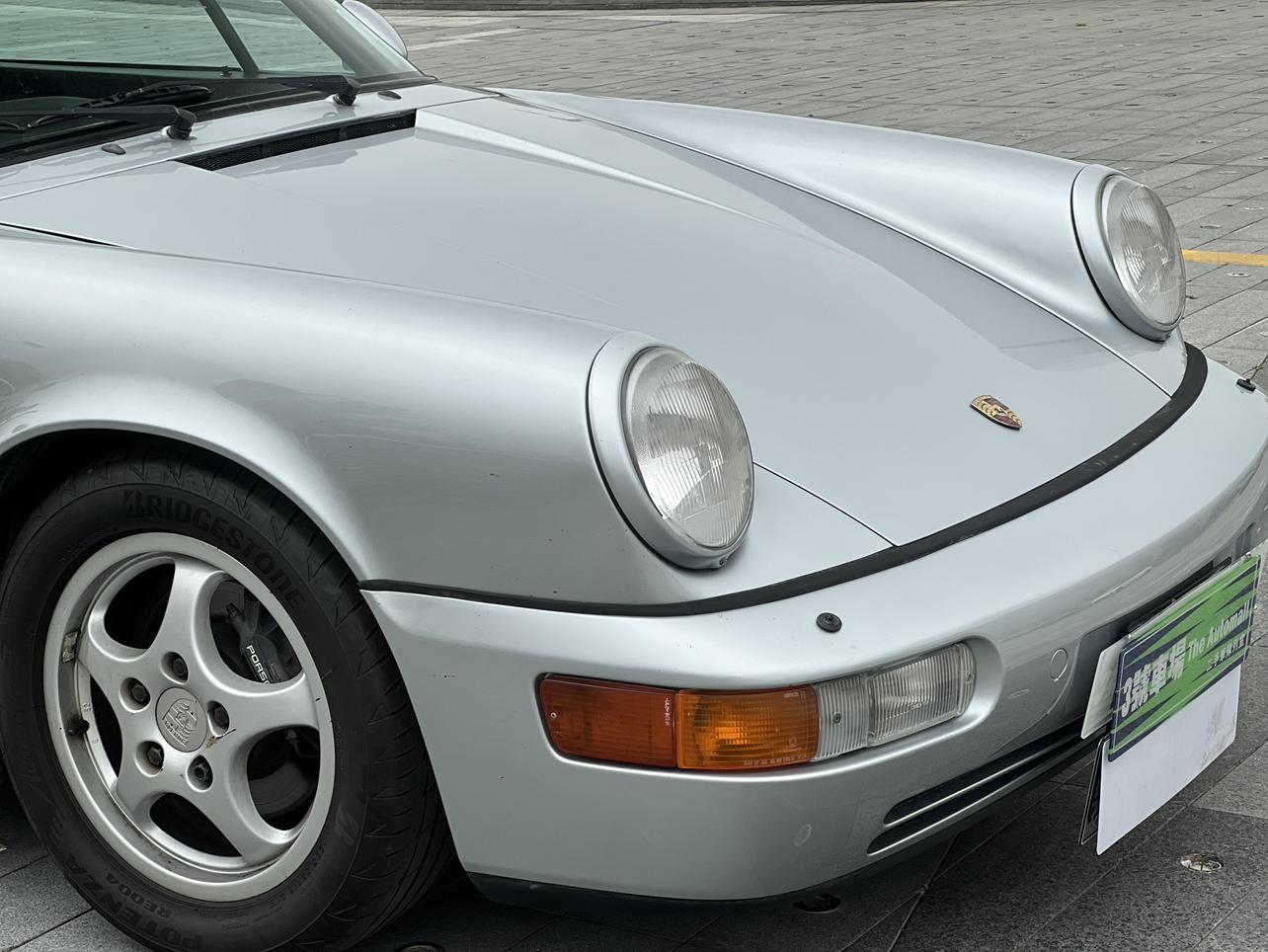 Porsche 911 1990 thumb 10