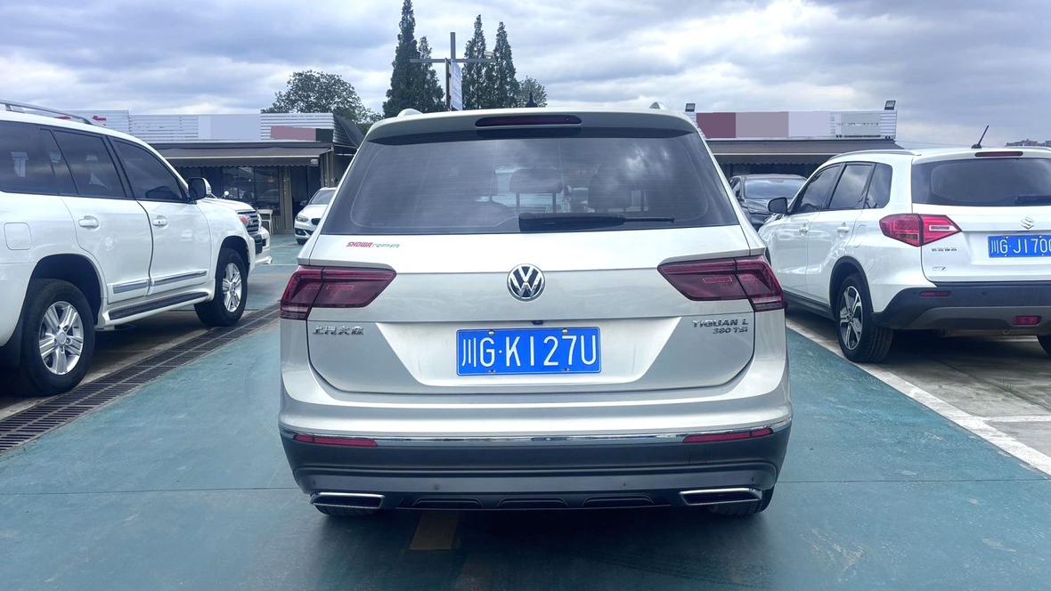 Volkswagen Tiguan 2017 thumb 4