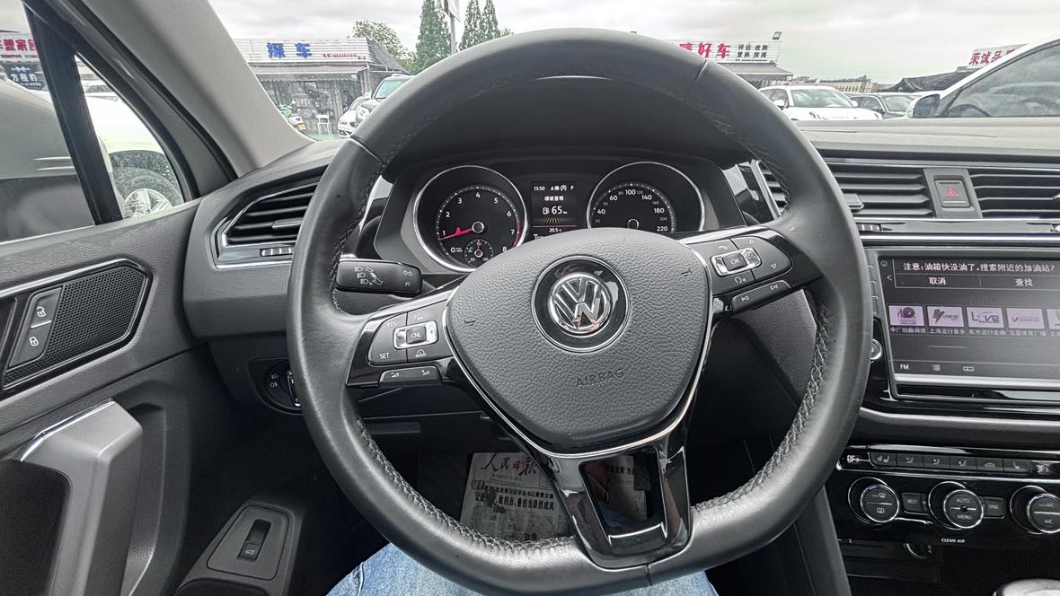 Volkswagen Tiguan 2017 thumb 10
