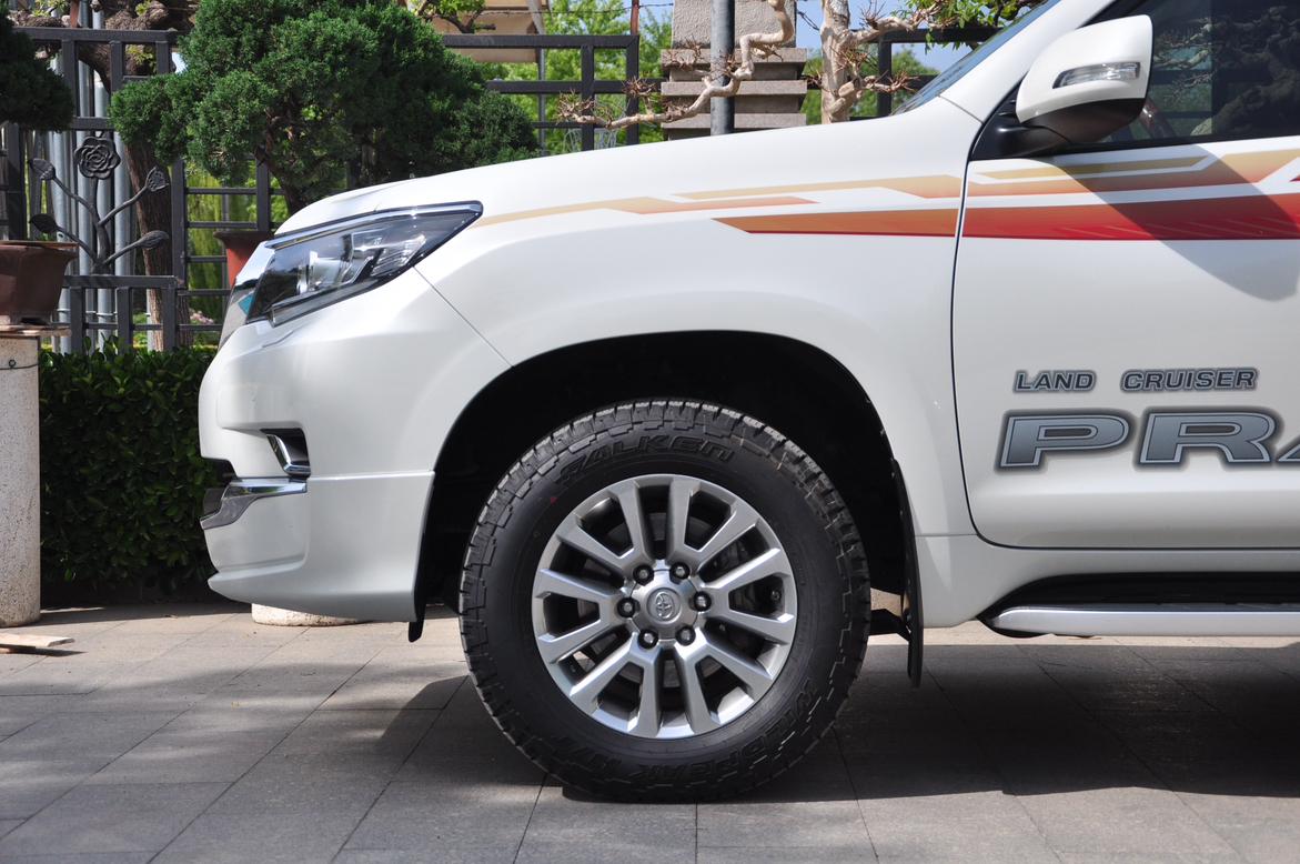 Toyota Land Cruiser Prado 2019 thumb 8