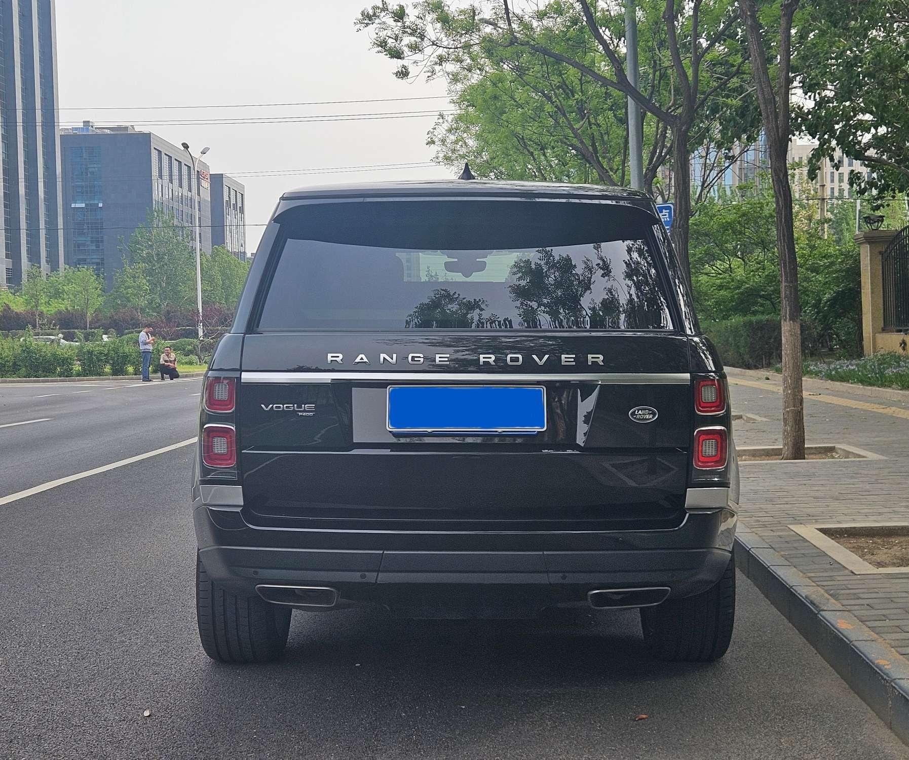 Land Rover Range Rover 2021 thumb 3