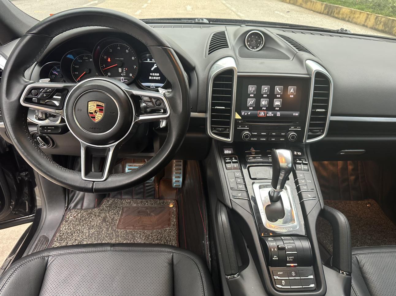 Porsche Cayenne 2016 thumb 11