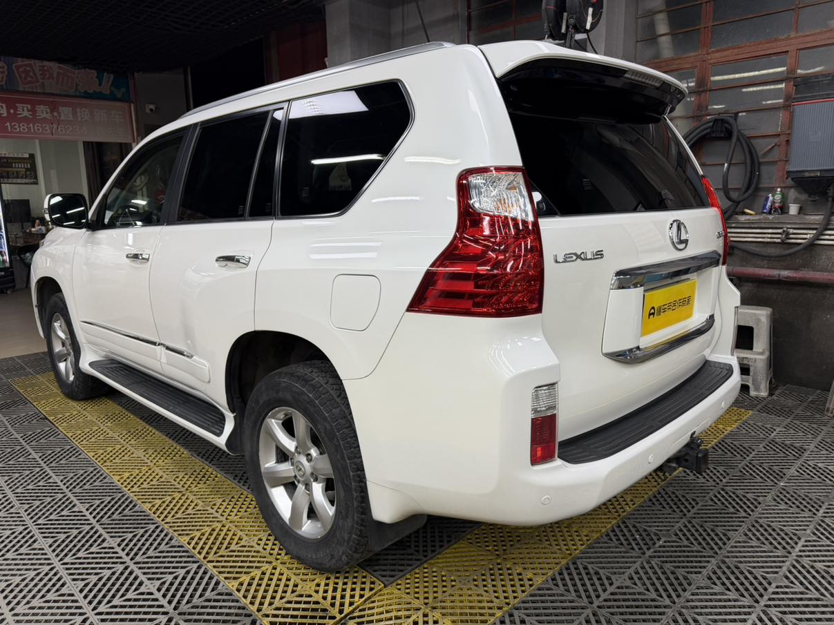 Lexus GX 2010 thumb 3