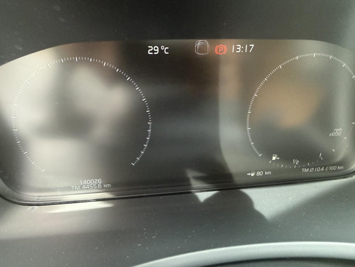 Volvo XC90 2015 thumb 11