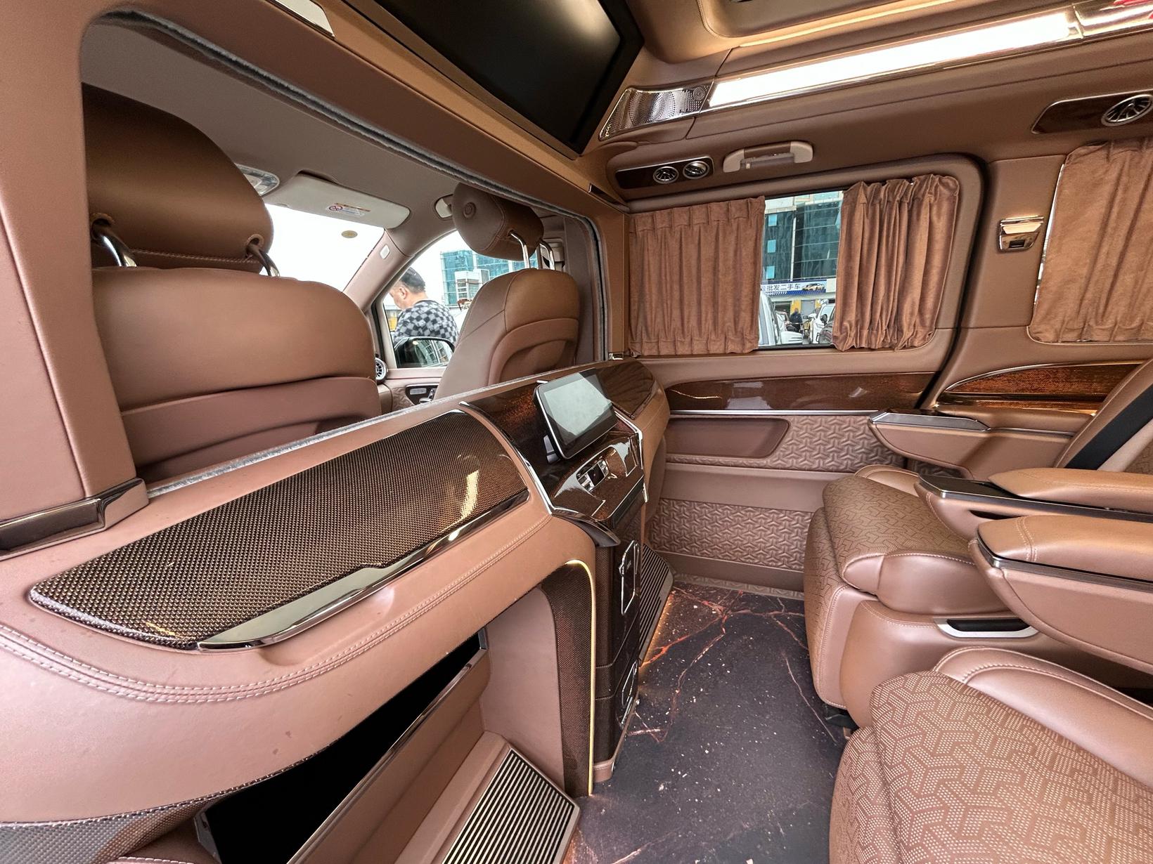 Mercedes-Benz V-Класс 2022 thumb 10