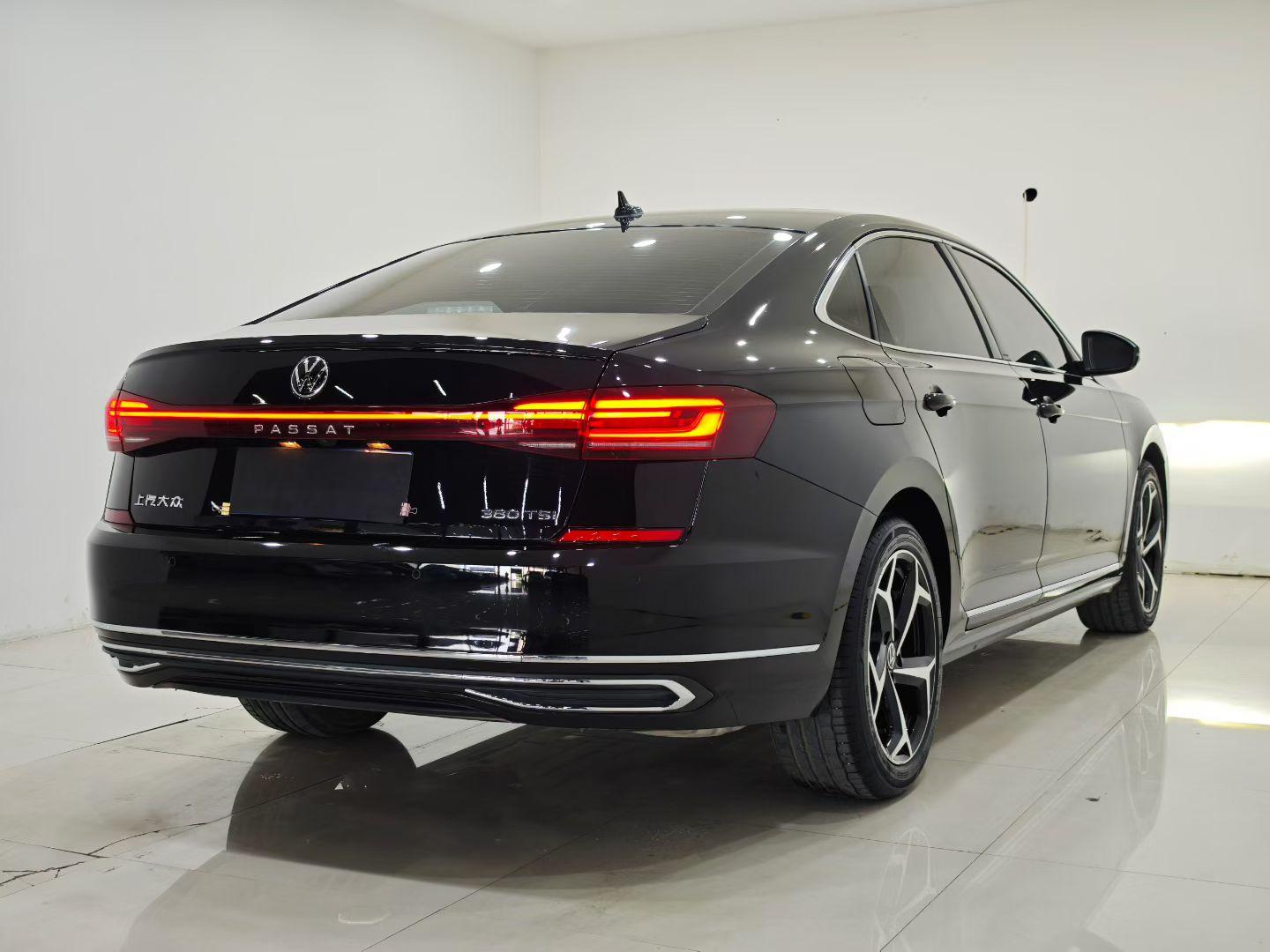 Volkswagen Passat (North America and China) 2024 thumb 4