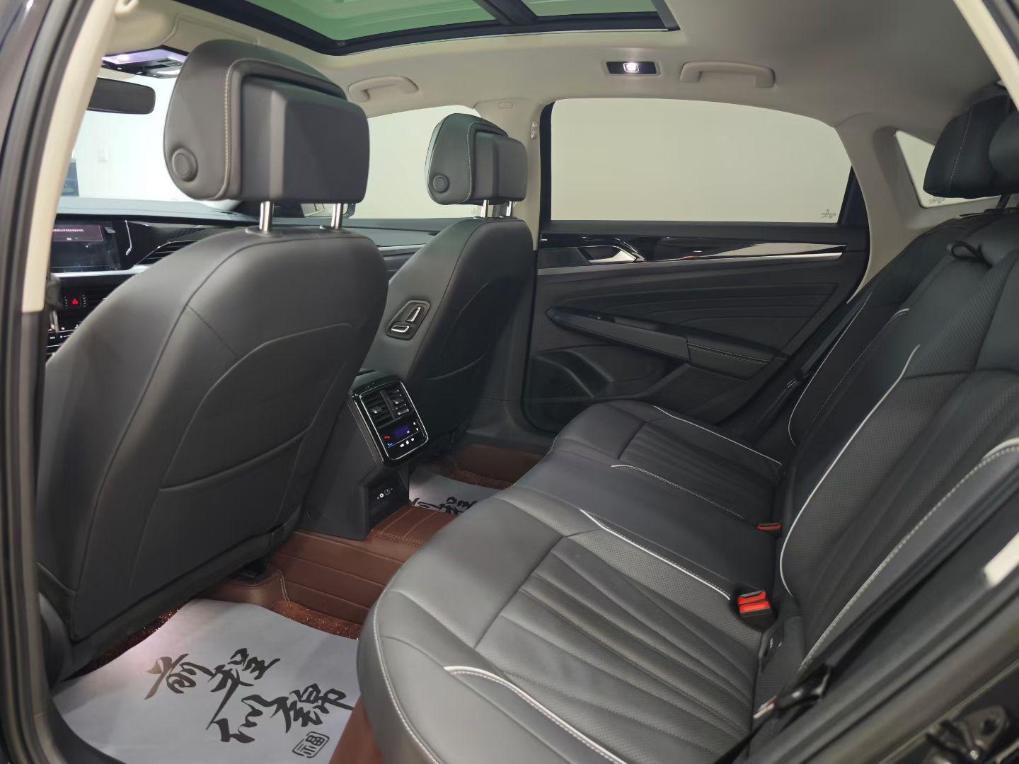 Volkswagen Passat (North America and China) 2024 thumb 7