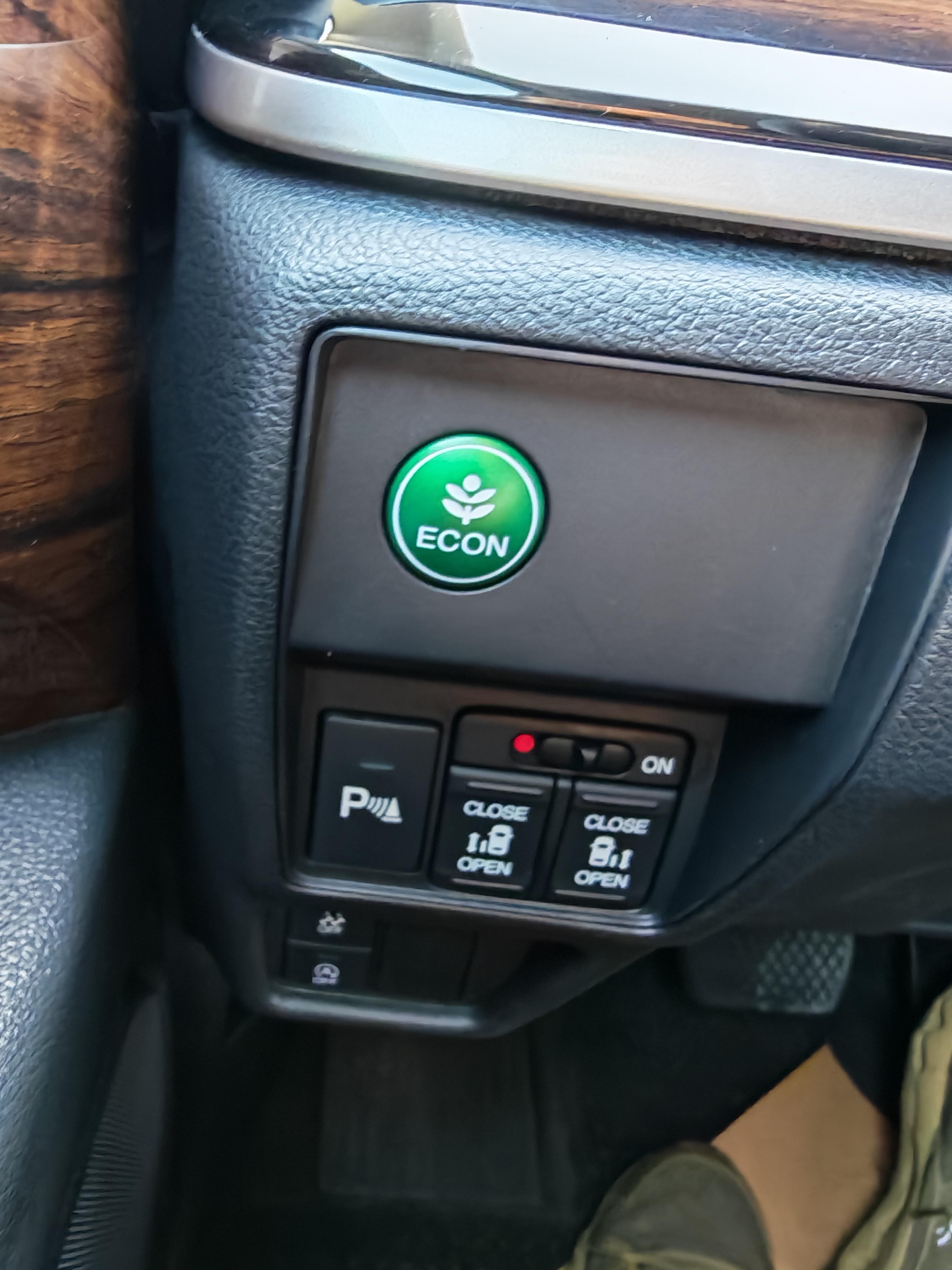 Honda Odyssey 2017 thumb 6