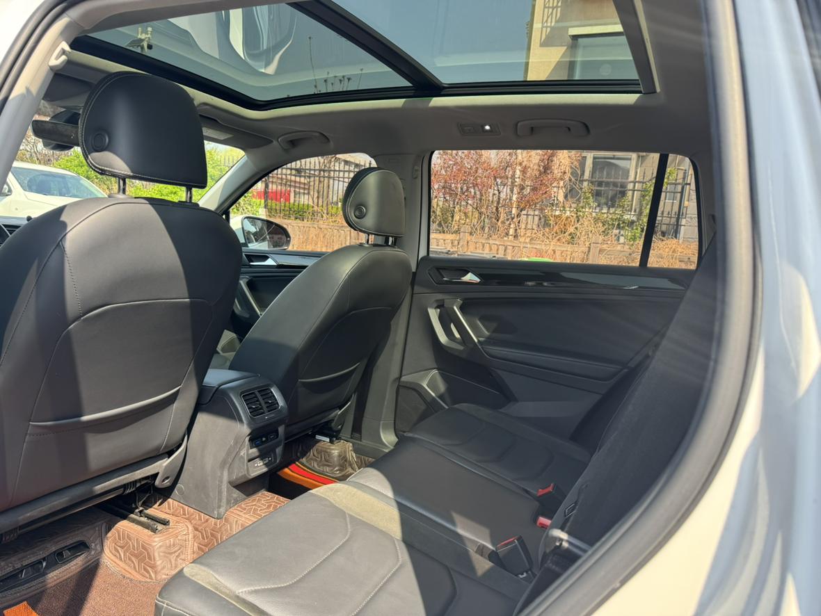 Volkswagen Tiguan 2019 thumb 8