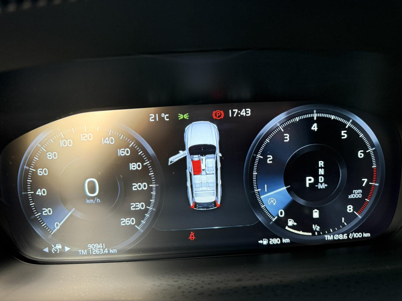 Volvo V90 2021 thumb 4